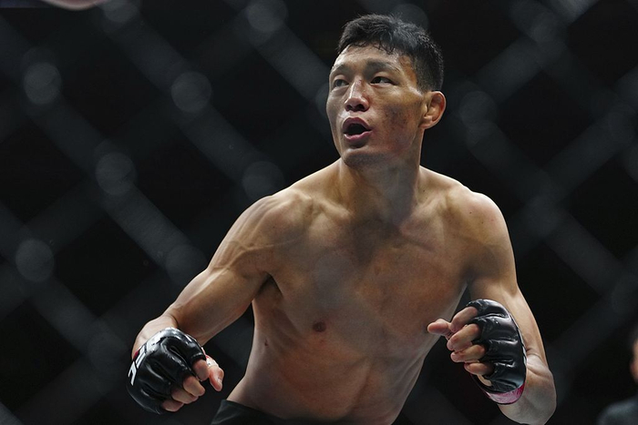 ng体育-UFC326周末开打，来听听苏木、肖龙怎么说|苏木达尔基|比赛|冠军|对手|伤病_新浪体育_新浪新闻